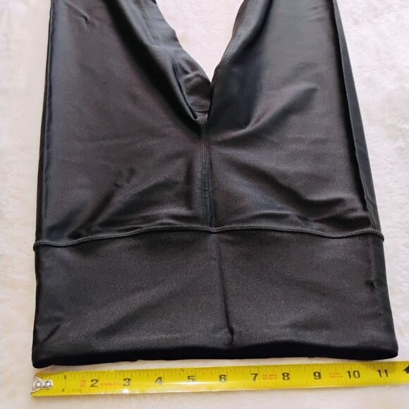 Athleta Elation Sheen Tight High Rise 7/8 Leggings XS Black Metallic Y3K Yoga - Picture 10 of 16